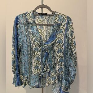 Zara Blue and White Patterned Blouse